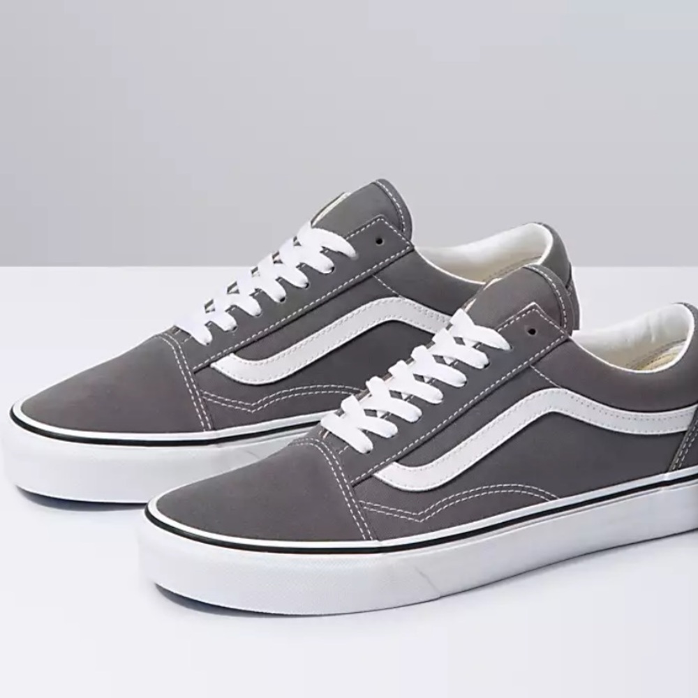 Vans Old Skool womens 9